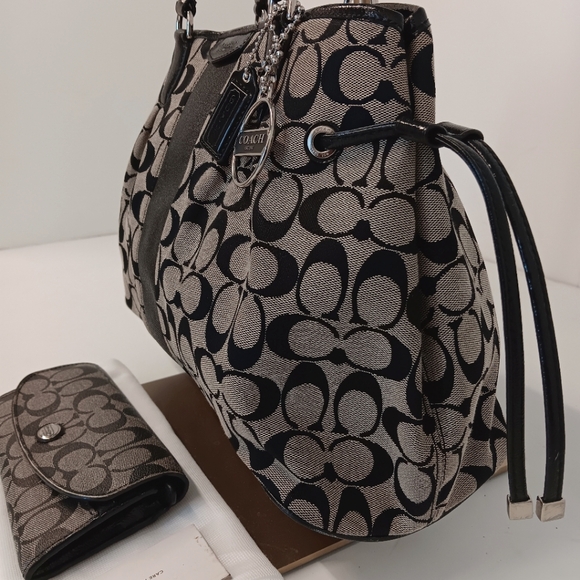 Coach Signature Monogram Stripe Canvas Devin Shoulder Bag w/ Peyton Wallet - Picture 5 of 16